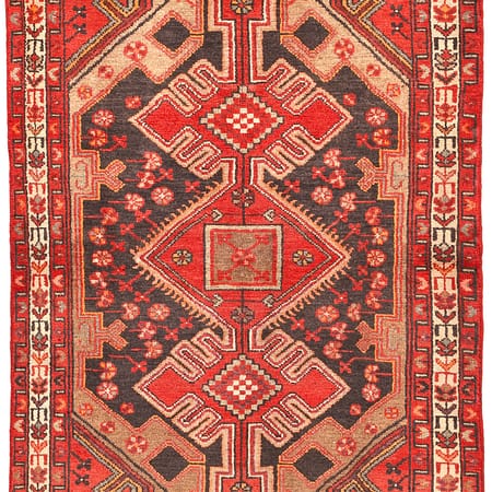 Hand-knotted Persian Hamadan carpet