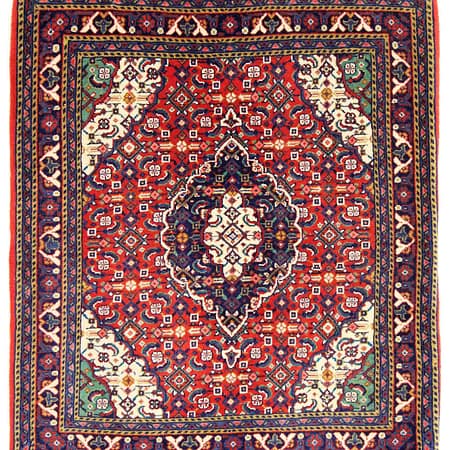 Hand-knotted Persian Sarouk carpet